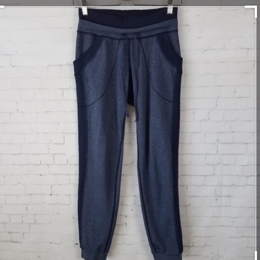 Lululemon Base Runner Joggers Micro Blue Striped